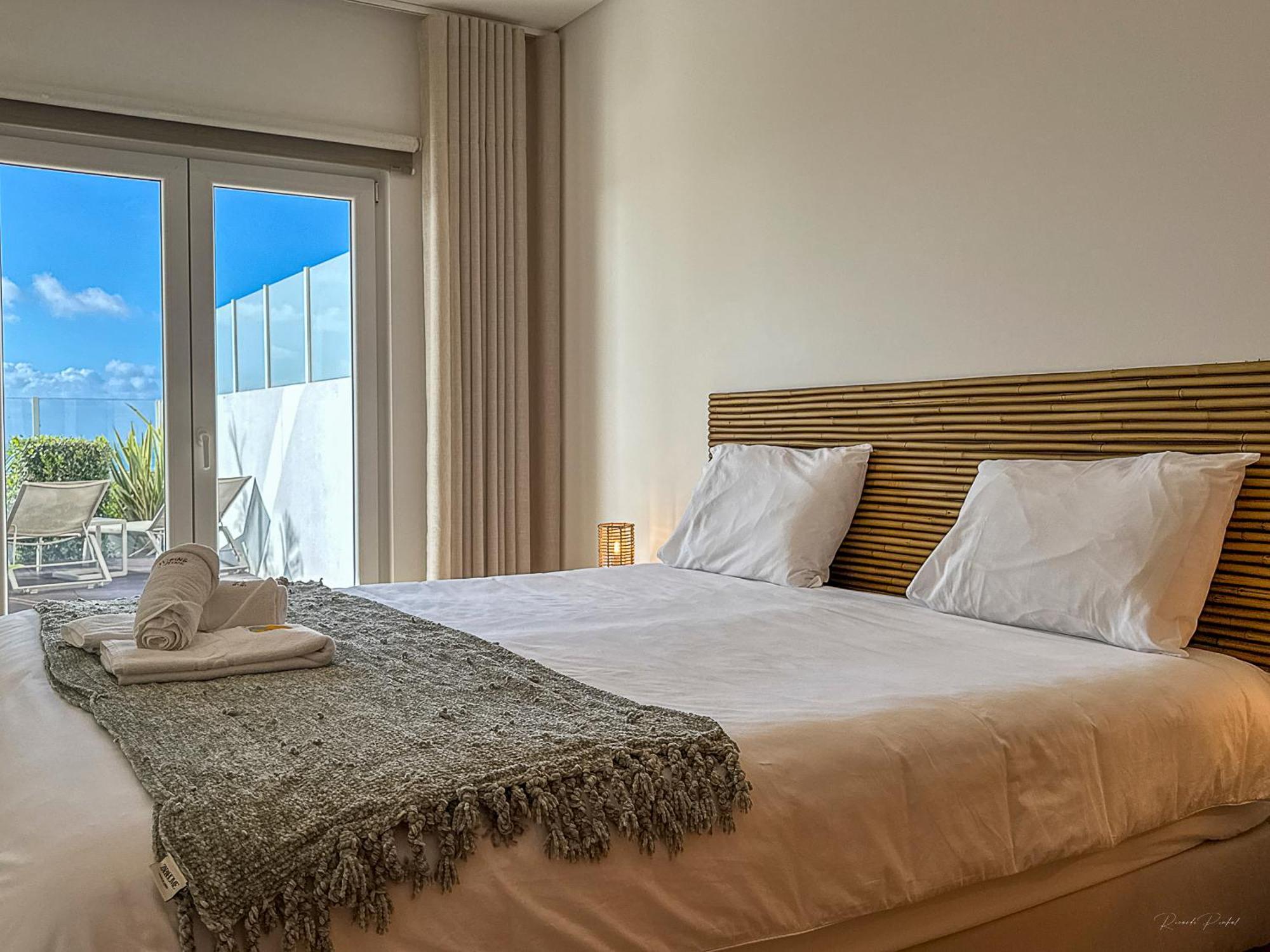 Vibing & Liming Ericeira Exterior foto